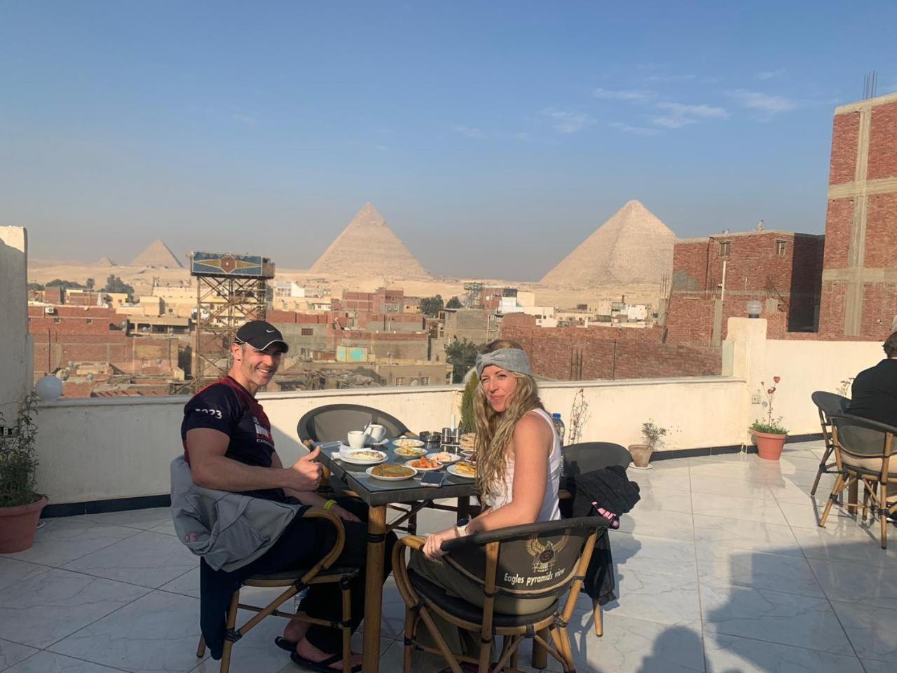 Eagles Pyramids View Ξενοδοχείο Kafret el-Gabal Εξωτερικό φωτογραφία