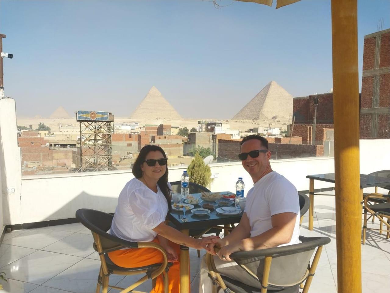 Eagles Pyramids View Ξενοδοχείο Kafret el-Gabal Εξωτερικό φωτογραφία