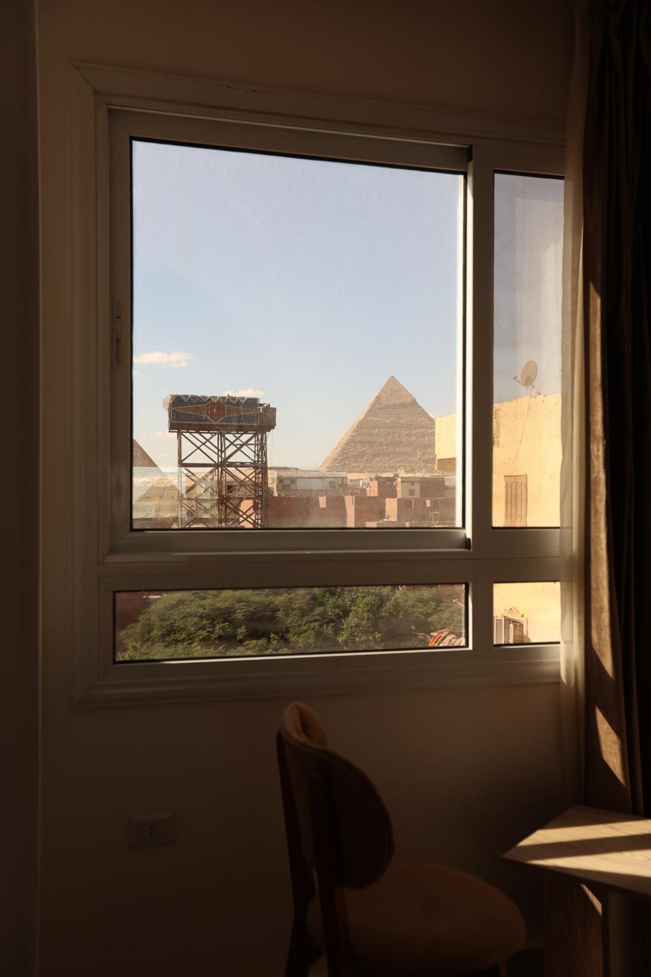 Eagles Pyramids View Ξενοδοχείο Kafret el-Gabal Εξωτερικό φωτογραφία
